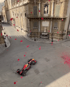 F1 car doing donuts